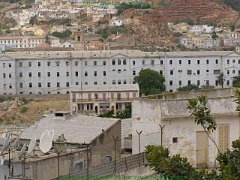 ORAN 2007 006 CE QU IL RESTE NIVEAU HOPITAL BAUDENS